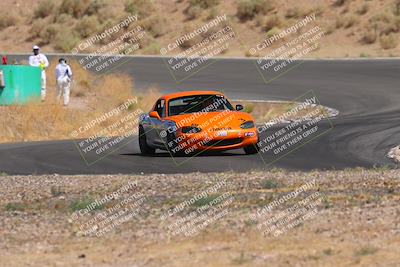 media/Jun-01-2025-CalClub SCCA (Sun) [[eae223c5dd]]/Group 5/Qualifying/